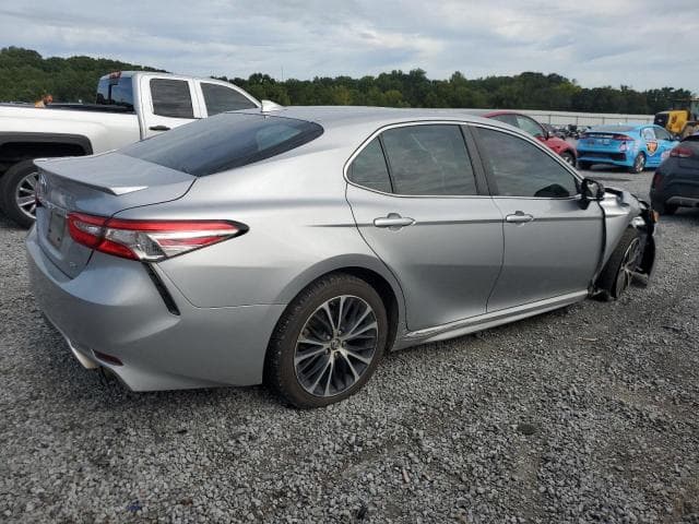 toyota camry - Thumbnail 3